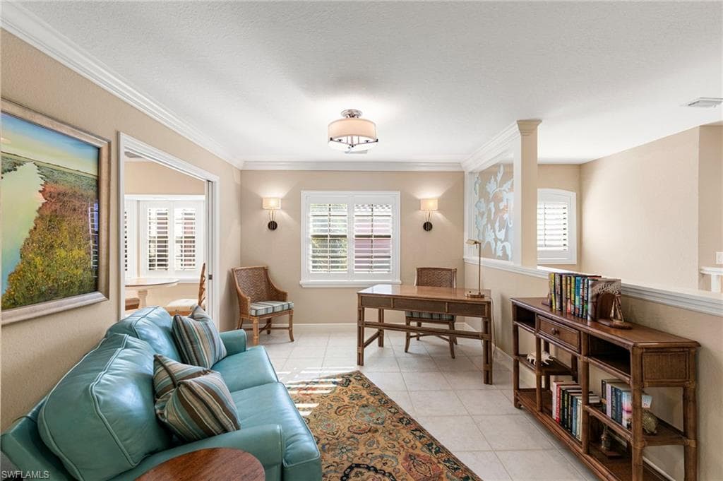 5785 Grande Reserve Way 904, Naples, FL 34110-8