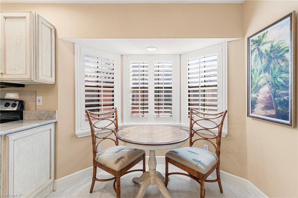 5785 Grande Reserve Way 904, Naples, FL 34110-10