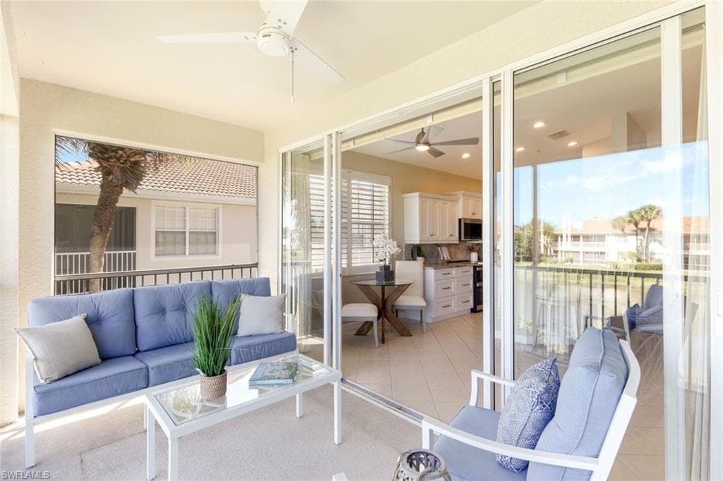 3048 Horizon Ln 1108, Naples, FL 34109-21