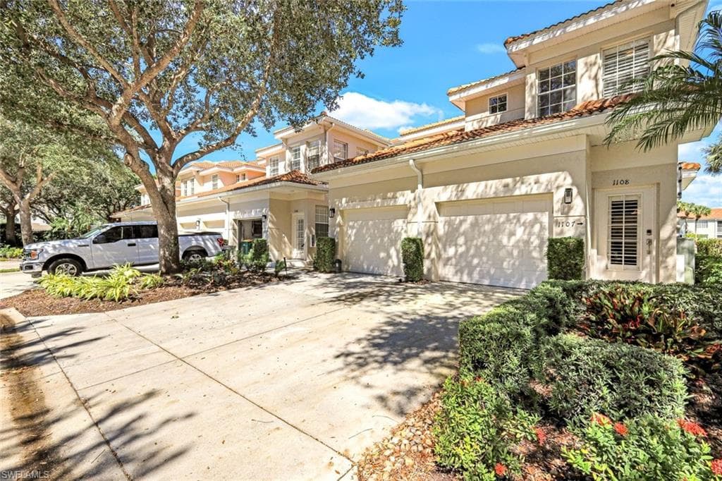 3048 Horizon Ln 1108, Naples, FL 34109-22