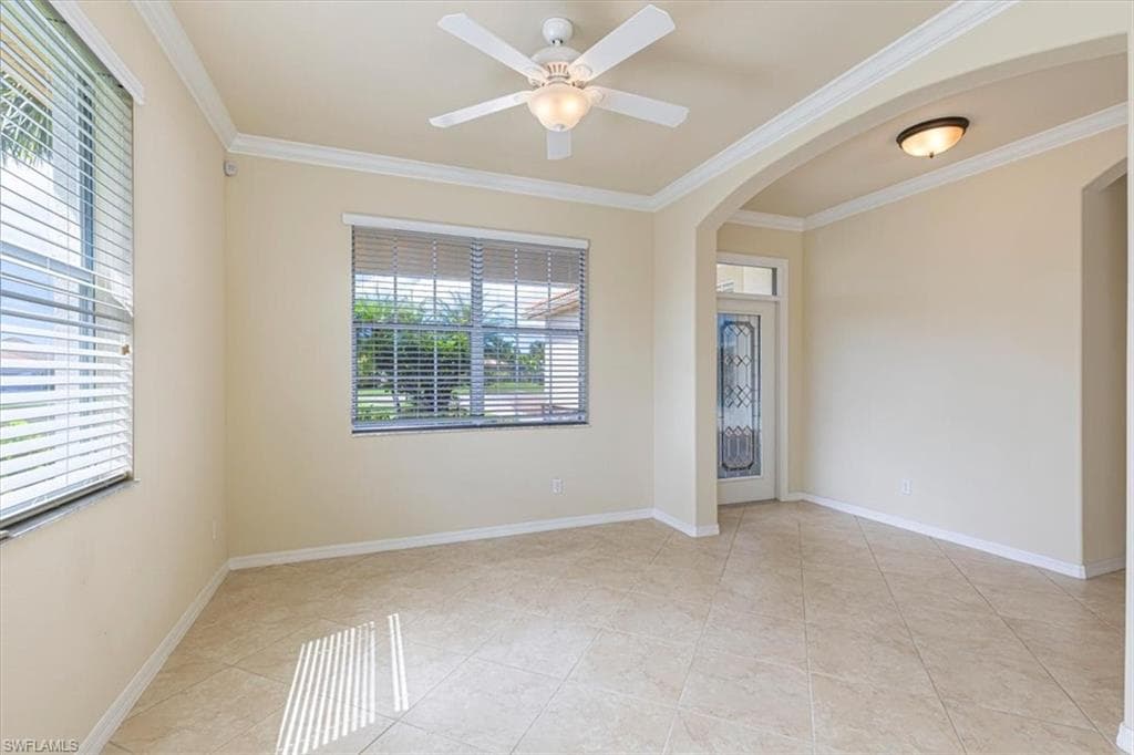 8140 Monticello Ct, Naples, FL 34104-12