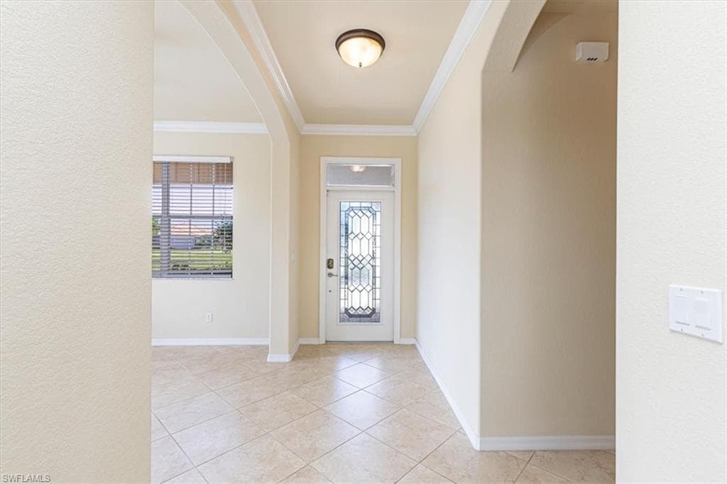 8140 Monticello Ct, Naples, FL 34104-21