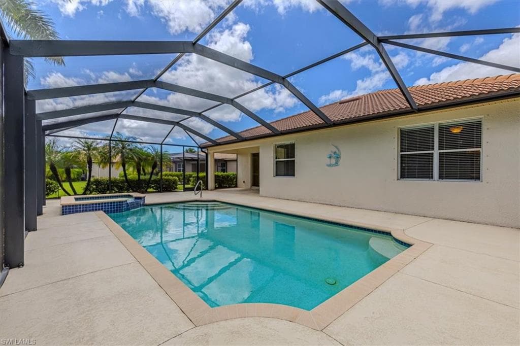 8140 Monticello Ct, Naples, FL 34104-28