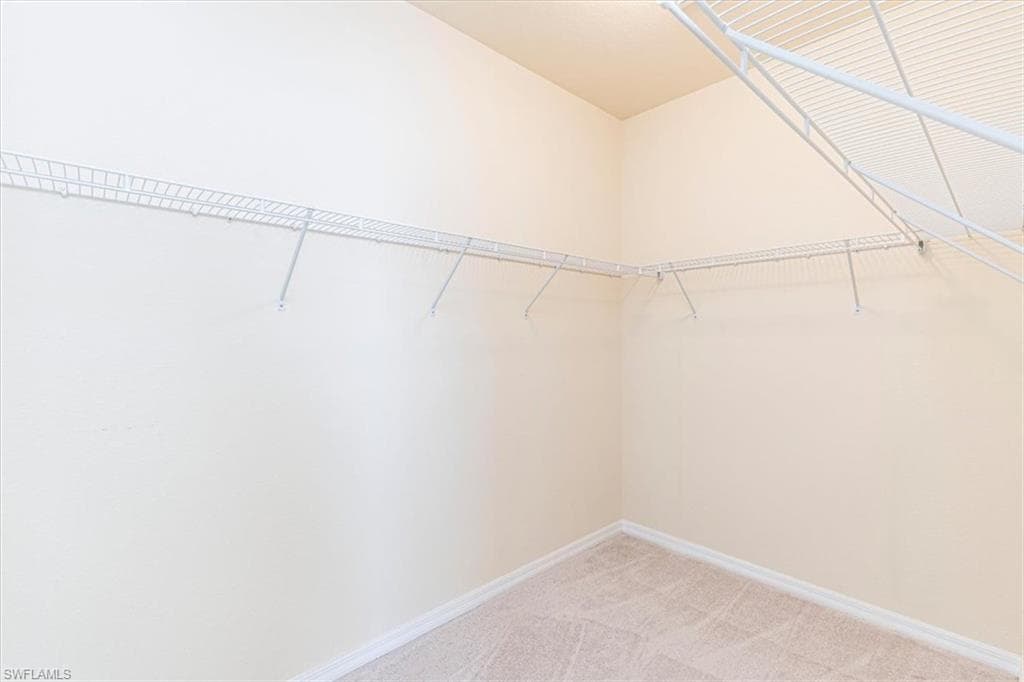 8140 Monticello Ct, Naples, FL 34104-5