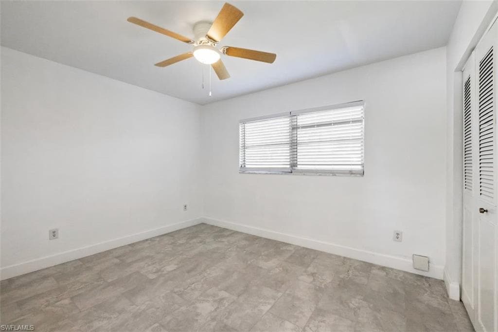 1948 46th St SW, Naples, FL 34116-15