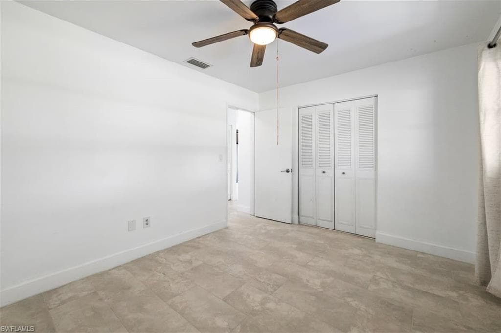 1948 46th St SW, Naples, FL 34116-27