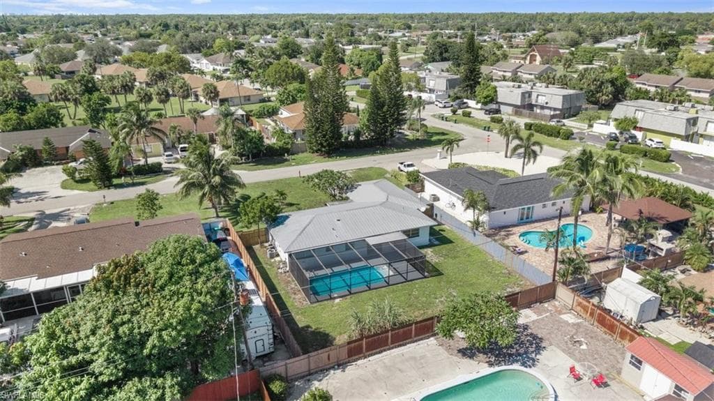 1948 46th St SW, Naples, FL 34116-37