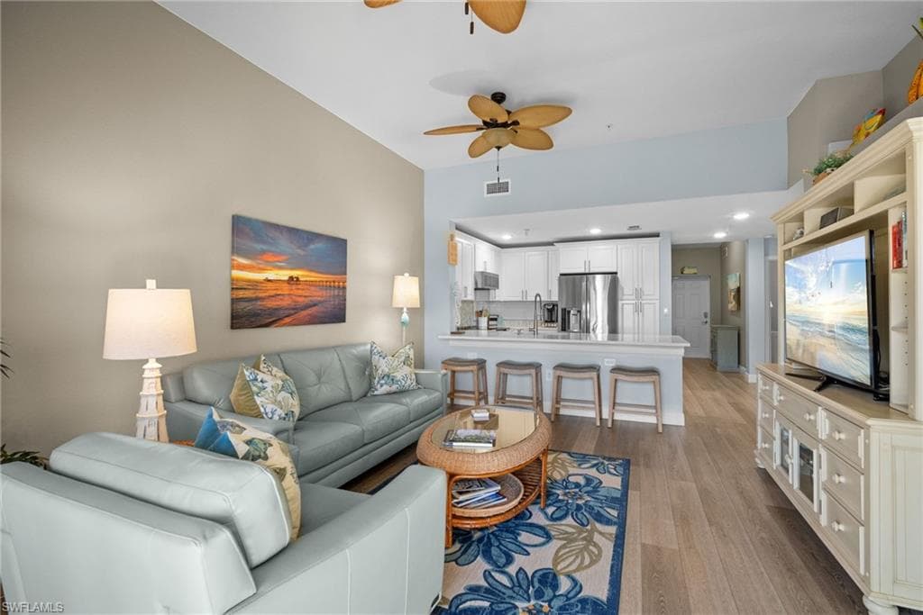 4455 Botanical Place Cir 5, Naples, FL 34112-11