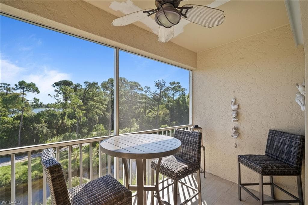4455 Botanical Place Cir 5, Naples, FL 34112-25