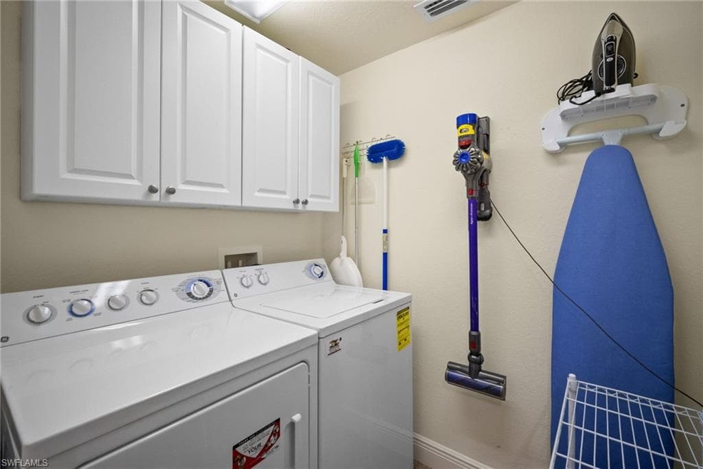 4455 Botanical Place Cir 5, Naples, FL 34112-30