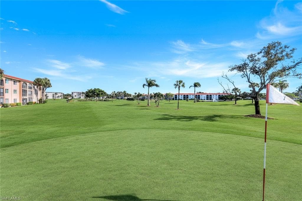 9 High Point Cir N 208, Naples, FL 34103-28