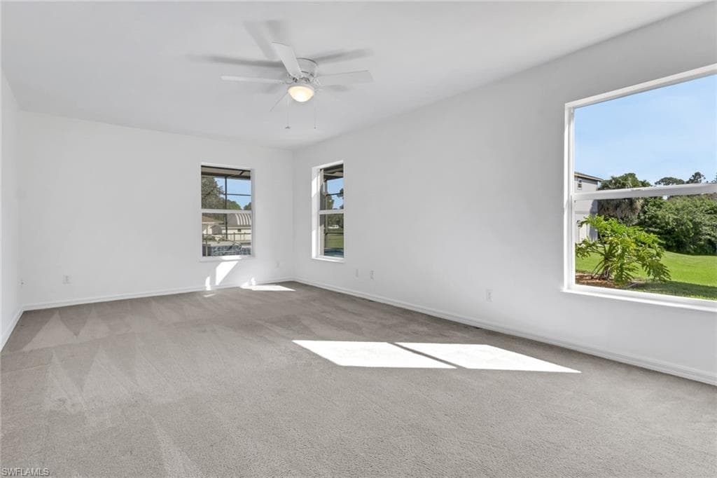 1330 11th St SW, Naples, FL 34117-24