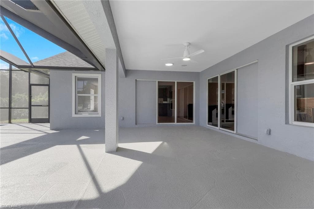 1330 11th St SW, Naples, FL 34117-31