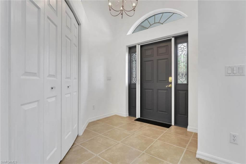 1330 11th St SW, Naples, FL 34117-5