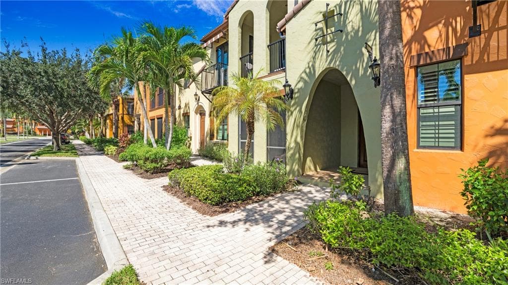 9073 Rialto St 6002, Naples, FL 34113-37