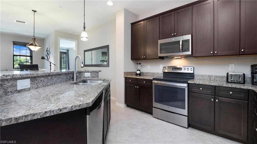 9073 Rialto St 6002, Naples, FL 34113-5