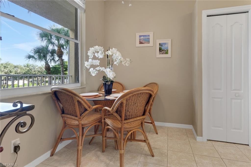 8680 Cedar Hammock Cir 134, Naples, FL 34112-6