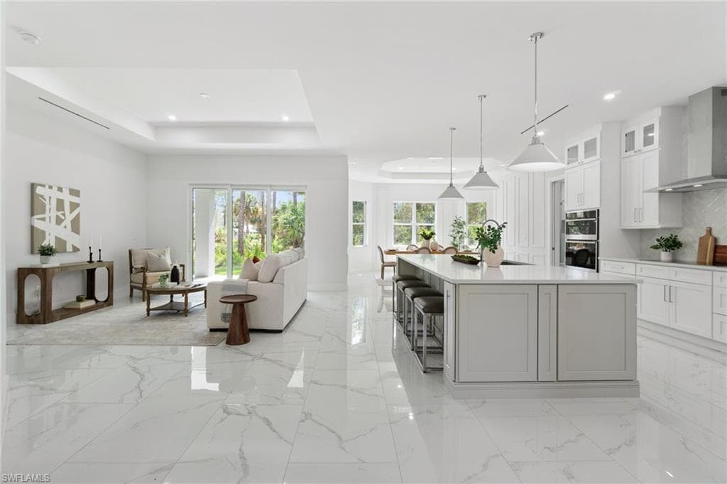 1970 17th St SW, Naples, FL 34117-10