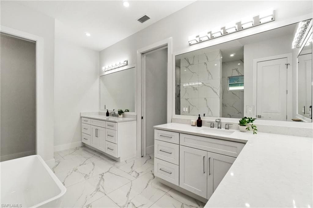 1970 17th St SW, Naples, FL 34117-12