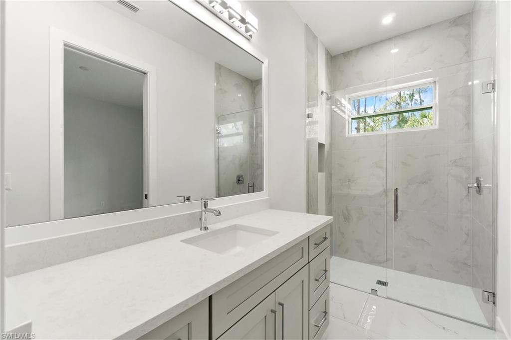 1970 17th St SW, Naples, FL 34117-19