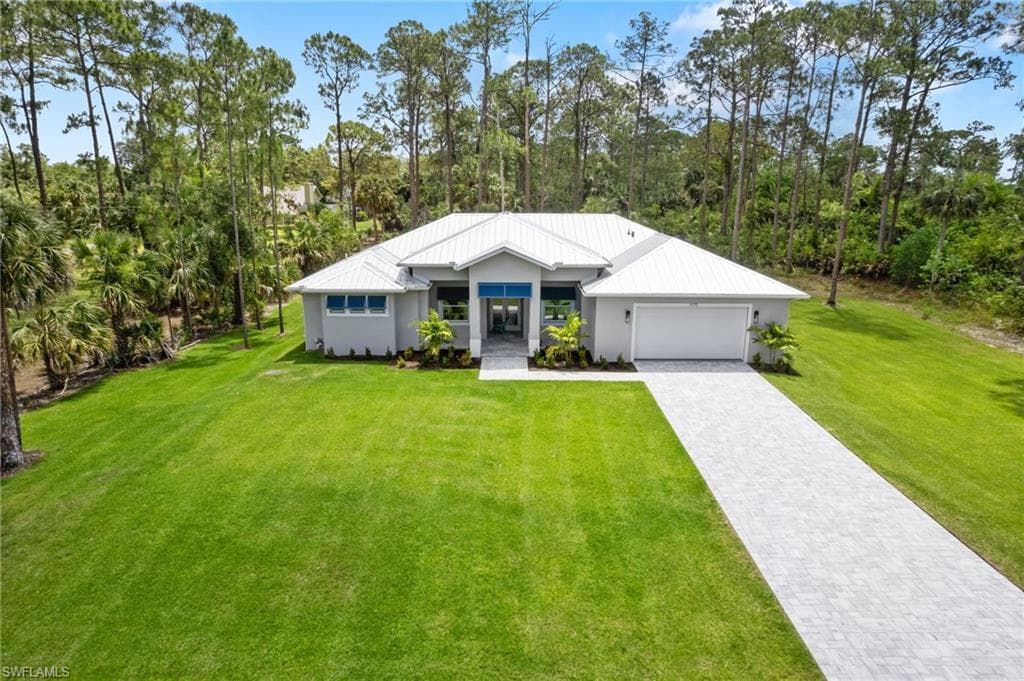 1970 17th St SW, Naples, FL 34117-21