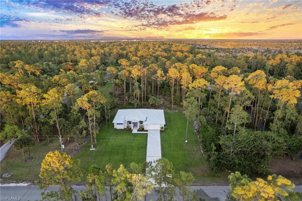 1970 17th St SW, Naples, FL 34117-6