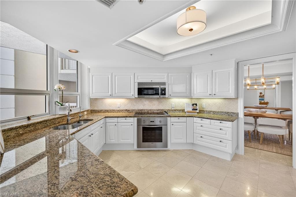 4021 Gulf Shore Blvd N 1903, Naples, FL 34103-12