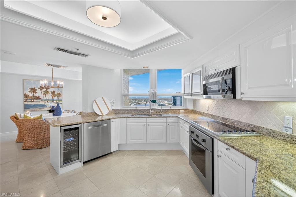 4021 Gulf Shore Blvd N 1903, Naples, FL 34103-13