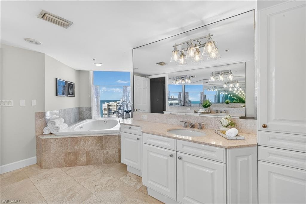 4021 Gulf Shore Blvd N 1903, Naples, FL 34103-20