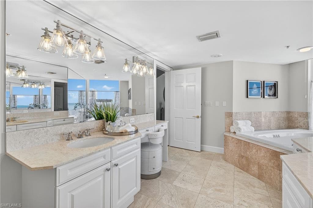 4021 Gulf Shore Blvd N 1903, Naples, FL 34103-21