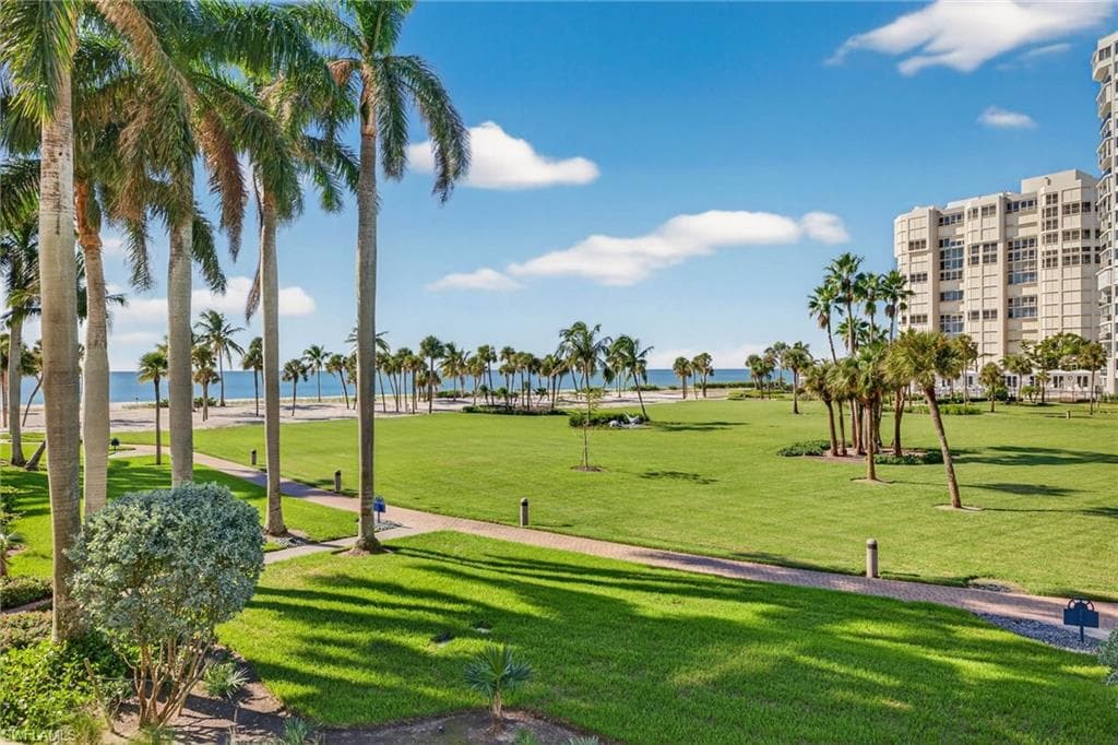 4021 Gulf Shore Blvd N 1903, Naples, FL 34103-48