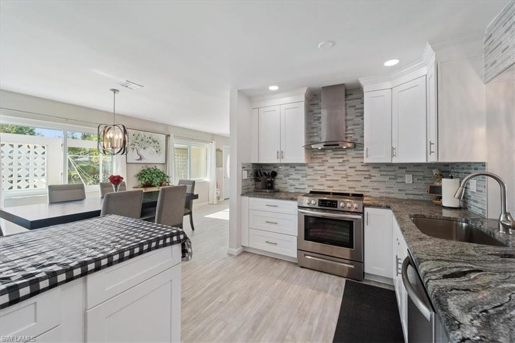 1502 Canal St, Lehigh Acres, FL 33936-10