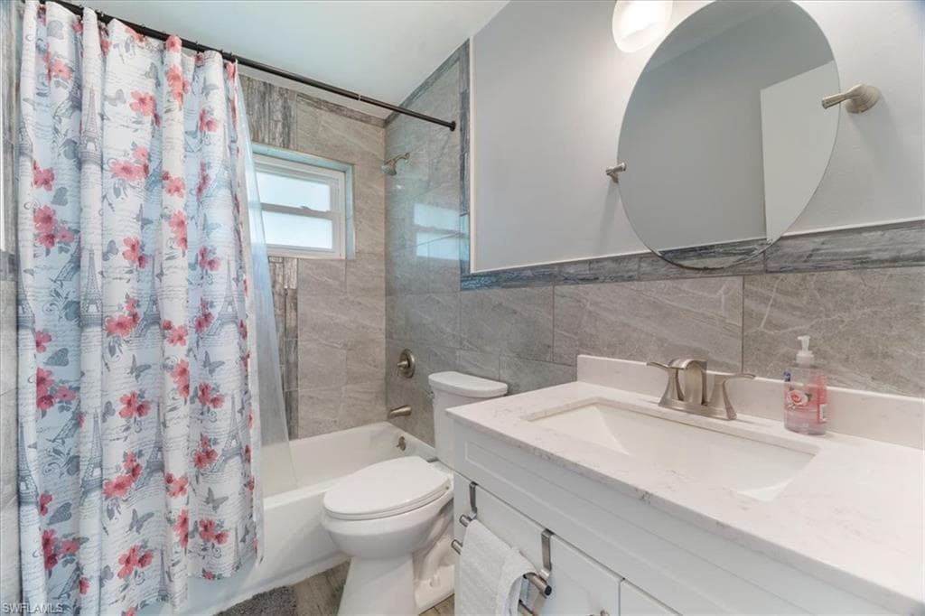 1502 Canal St, Lehigh Acres, FL 33936-22