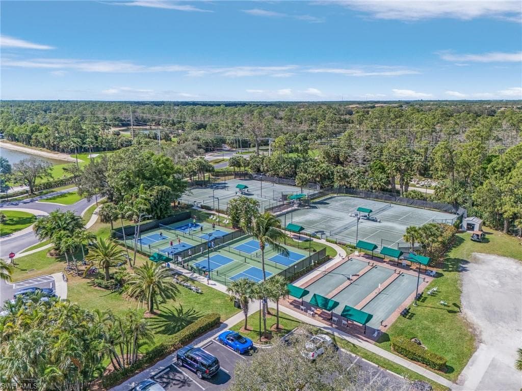 3984 Bishopwood Ct E 205, Naples, FL 34114-29