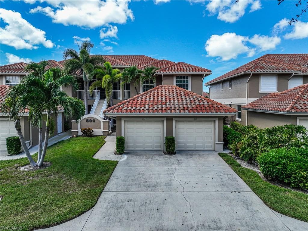 590 Club Marco Cir 9-102, Marco Island, FL 34145-14