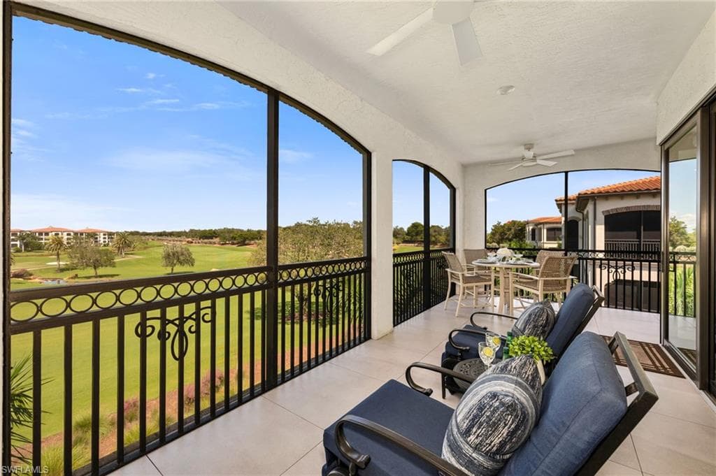 16355 Viansa Way 302, Naples, FL 34110-19