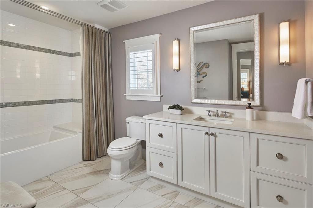 231 11th Ave S, Naples, FL 34102-12