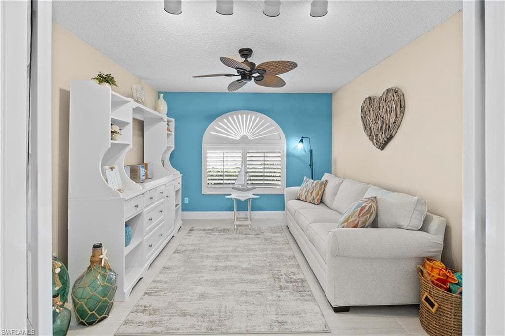 955 New Waterford Dr D104, Naples, FL 34104-22