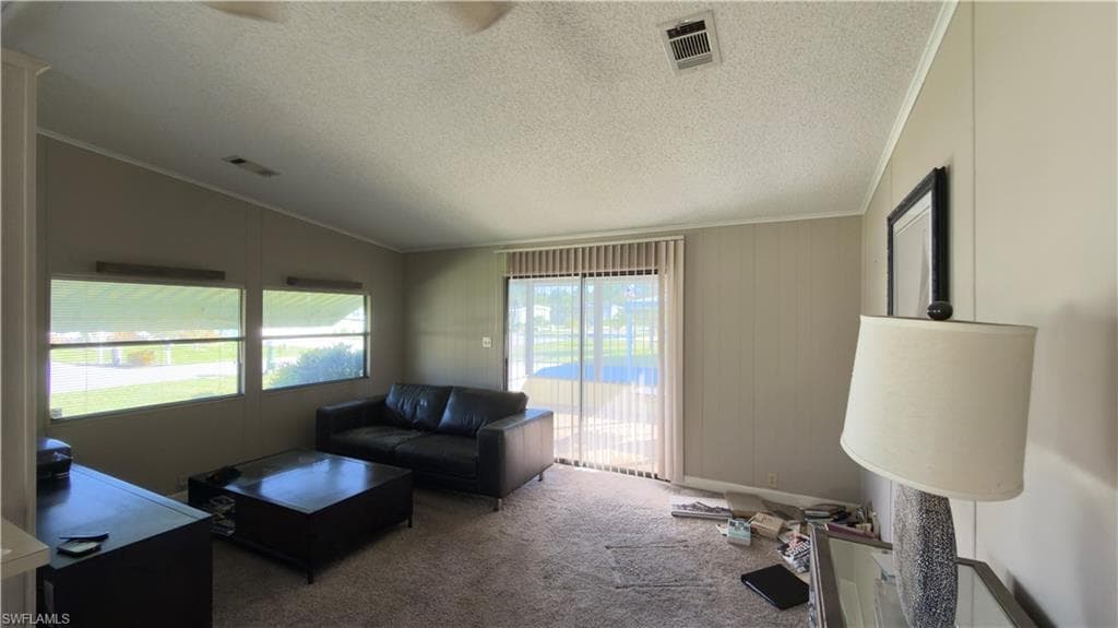 207 Riverwood Rd, Naples, FL 34114-8
