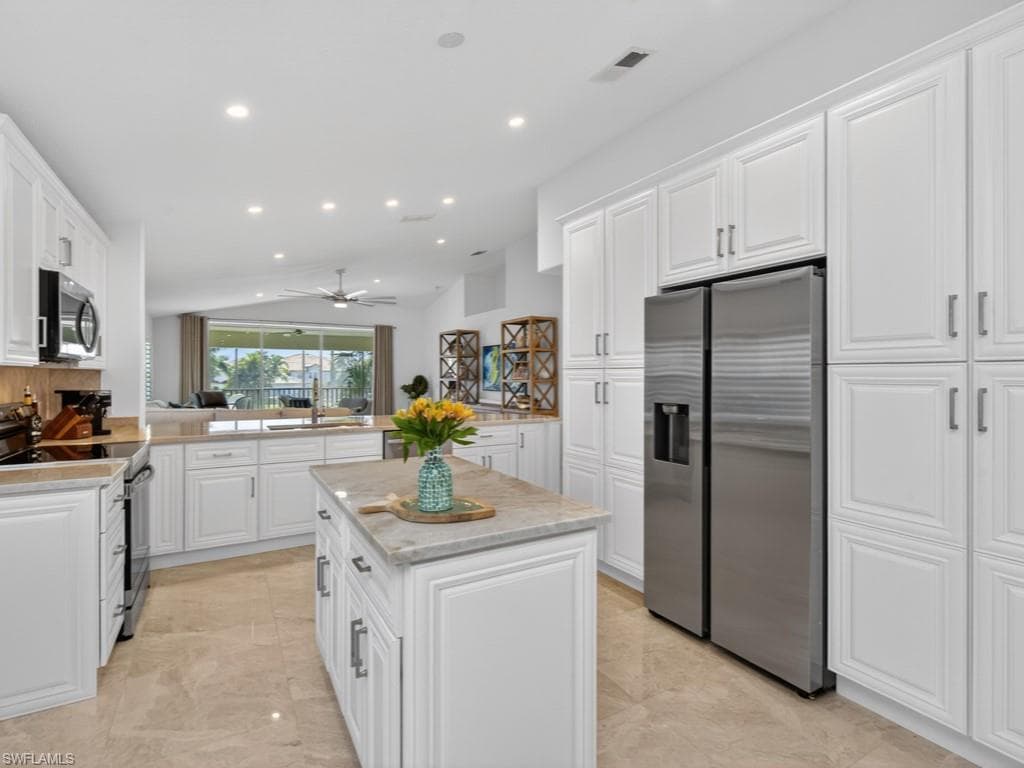 8212 Saratoga Dr 103, Naples, FL 34113-16