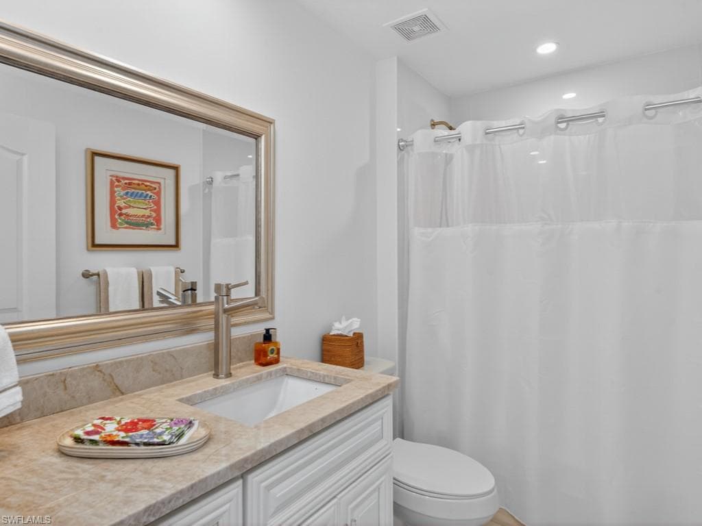 8212 Saratoga Dr 103, Naples, FL 34113-27