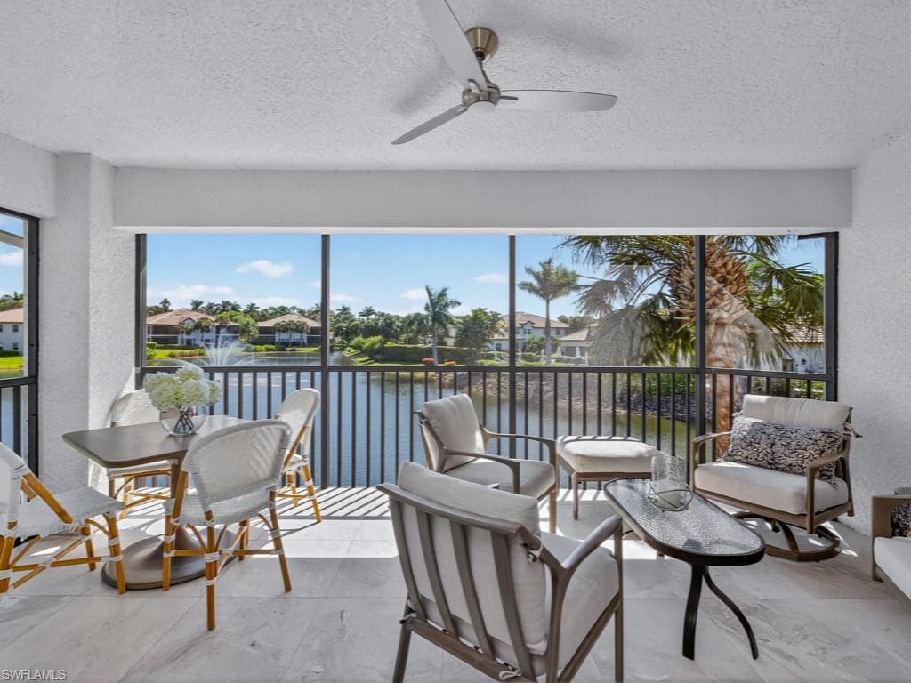 8212 Saratoga Dr 103, Naples, FL 34113-7