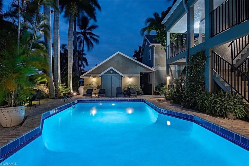 1100 3rd St S 202, Naples, FL 34102-24