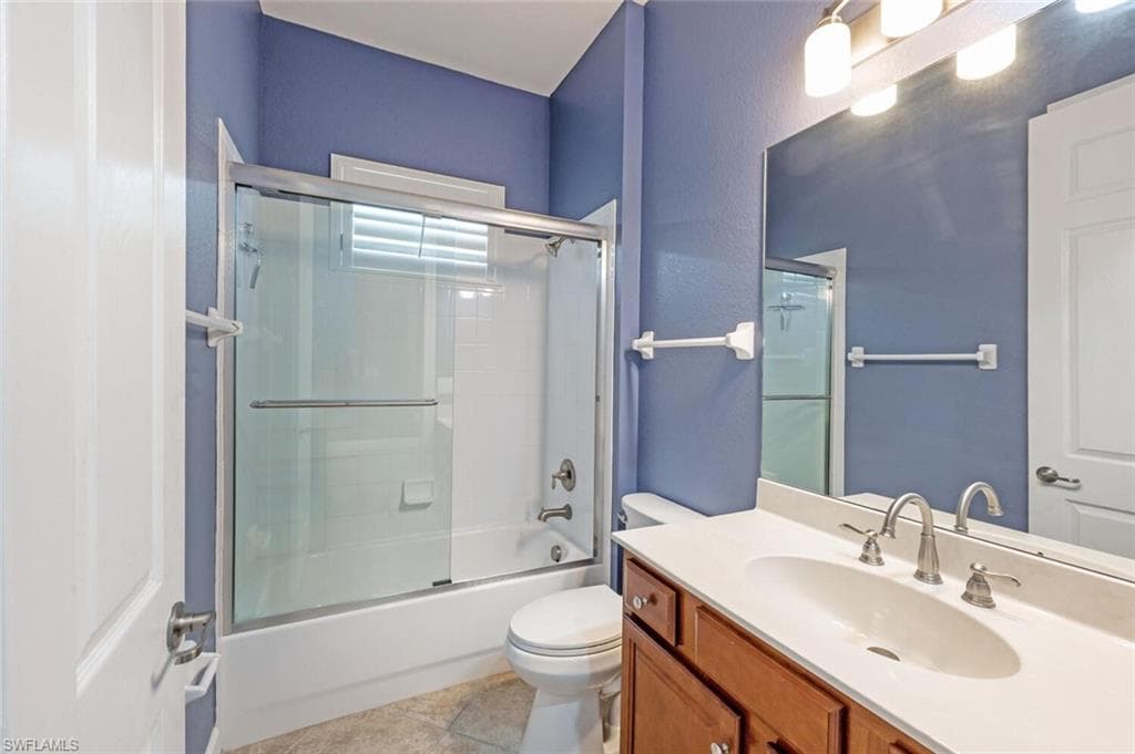 11279 Lithgow Ln, Fort Myers, FL 33913-19