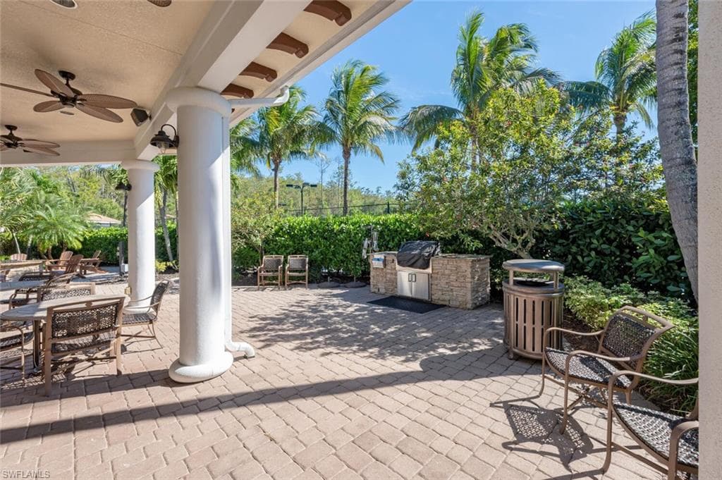 11279 Lithgow Ln, Fort Myers, FL 33913-33