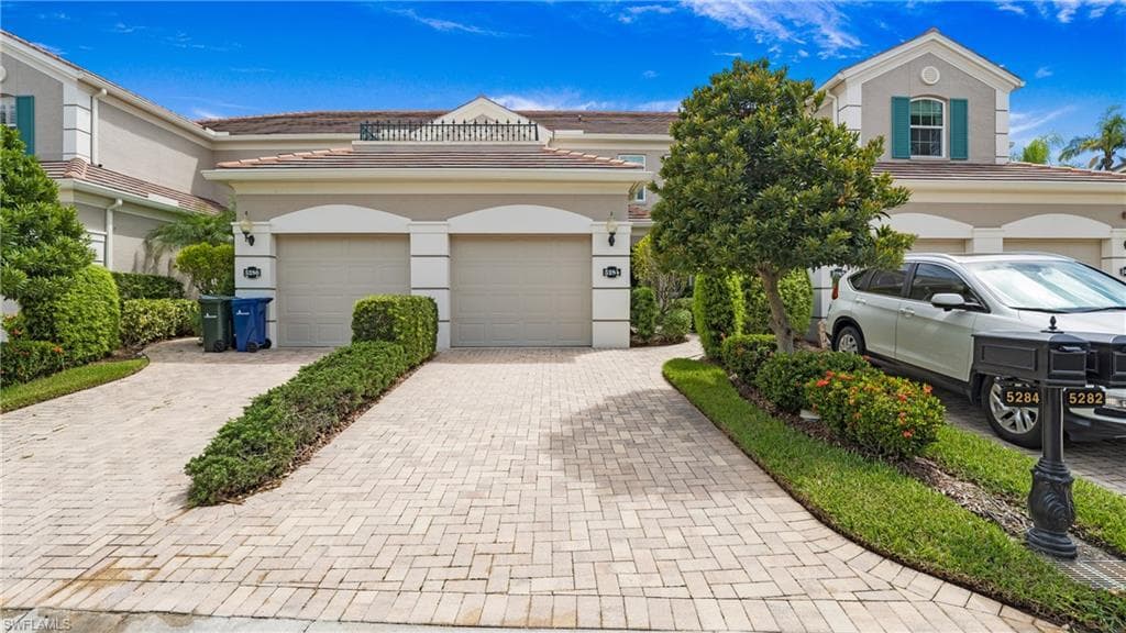 5284 Descanso Ct 103b19, Sarasota, FL 34238-50