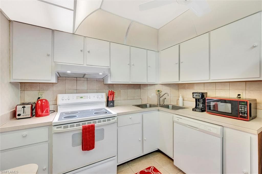 440 Seaview Ct 1909, Marco Island, FL 34145-15