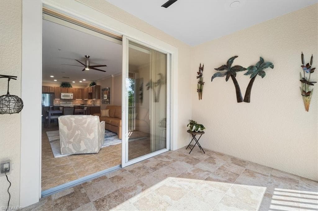 14981 Reflection Key Cir 322, Fort Myers, FL 33907-22