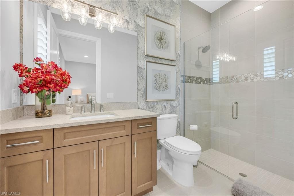 8816 Paradera Ct, Naples, FL 34112-17