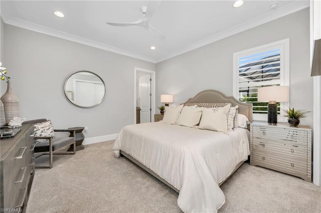 8816 Paradera Ct, Naples, FL 34112-18